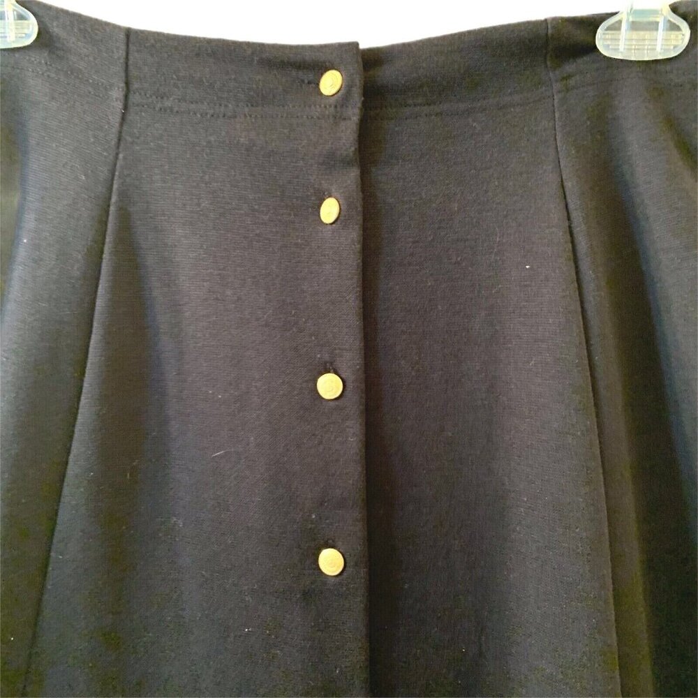 LizSport Stretch A-Line Black Skirt Gold Buttons Sz 10 Flared Knee Length - Picture 4 of 10